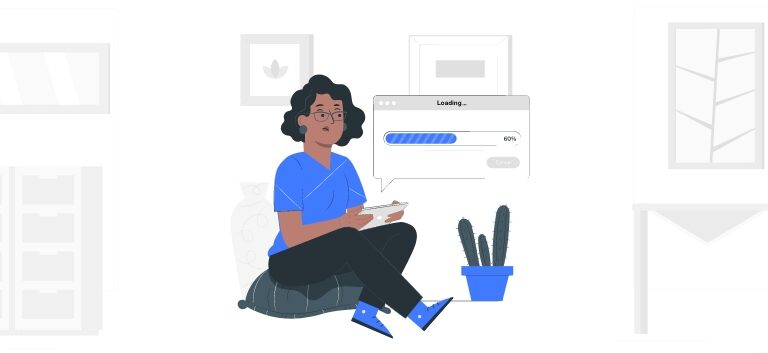Mulher com um celular e ao fundo uma imagem de carregamento de página